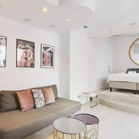Magnifique Appartement Parisien - Marais Luaran gambar
